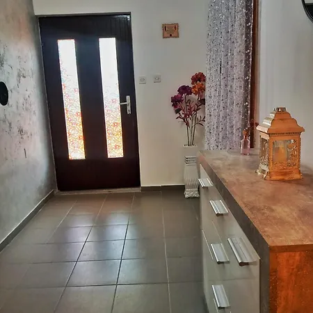 アパート Aurora *