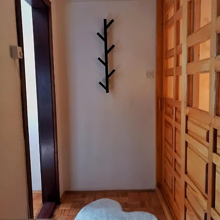 Aurora アパート *